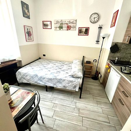 Il Gattino Di Torino - Monolocale Centro E Ospedali Apartment Bagian luar foto
